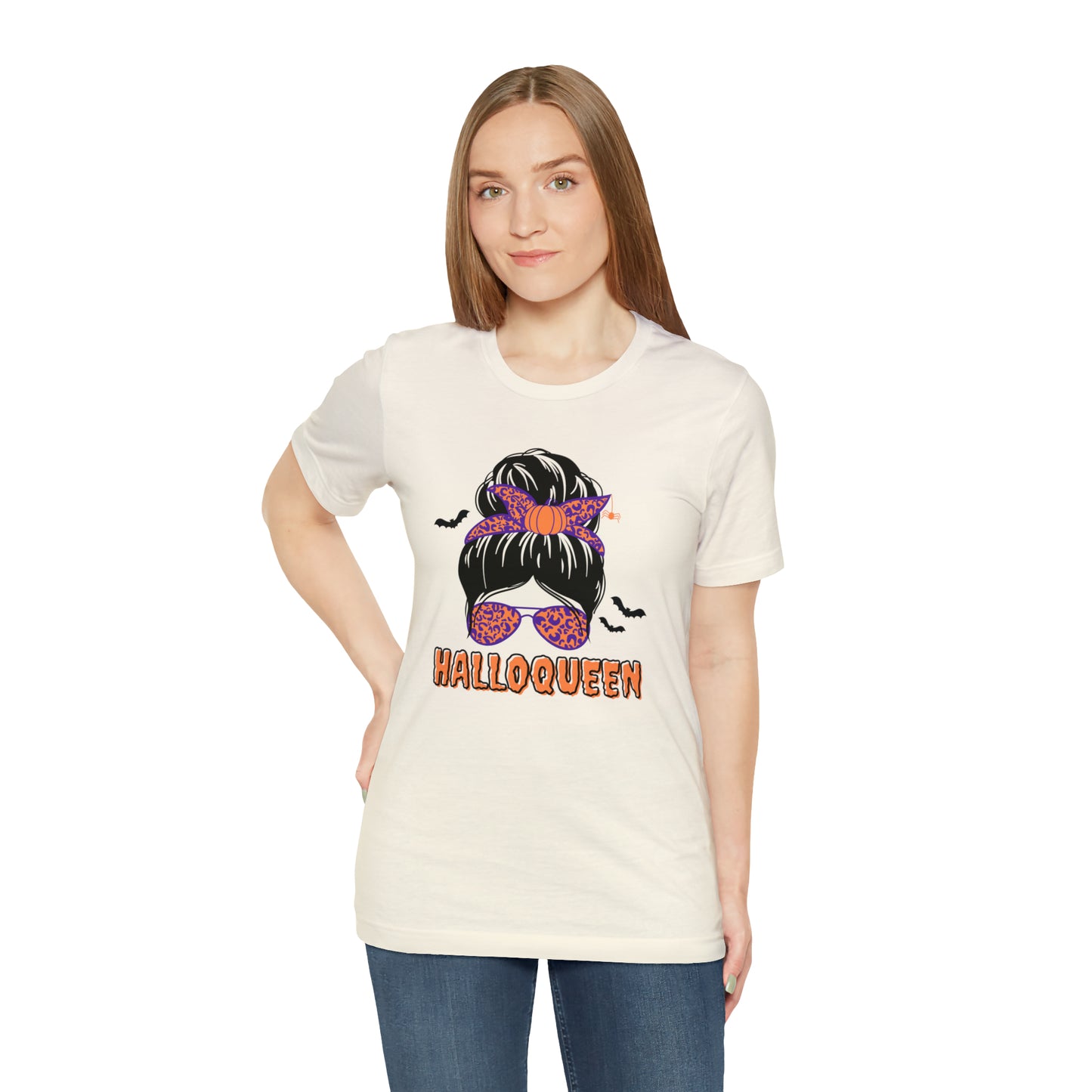 Halloqueen T-shirt - Short Sleeve Tee - Halloween Fashion