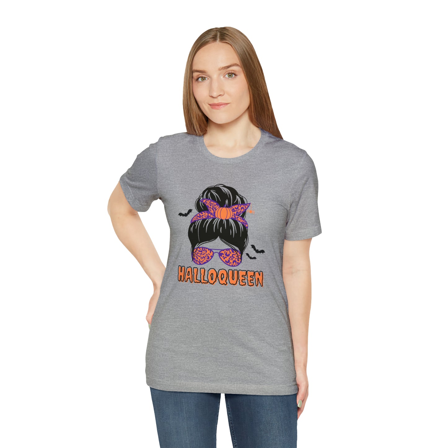 Halloqueen T-shirt - Short Sleeve Tee - Halloween Fashion