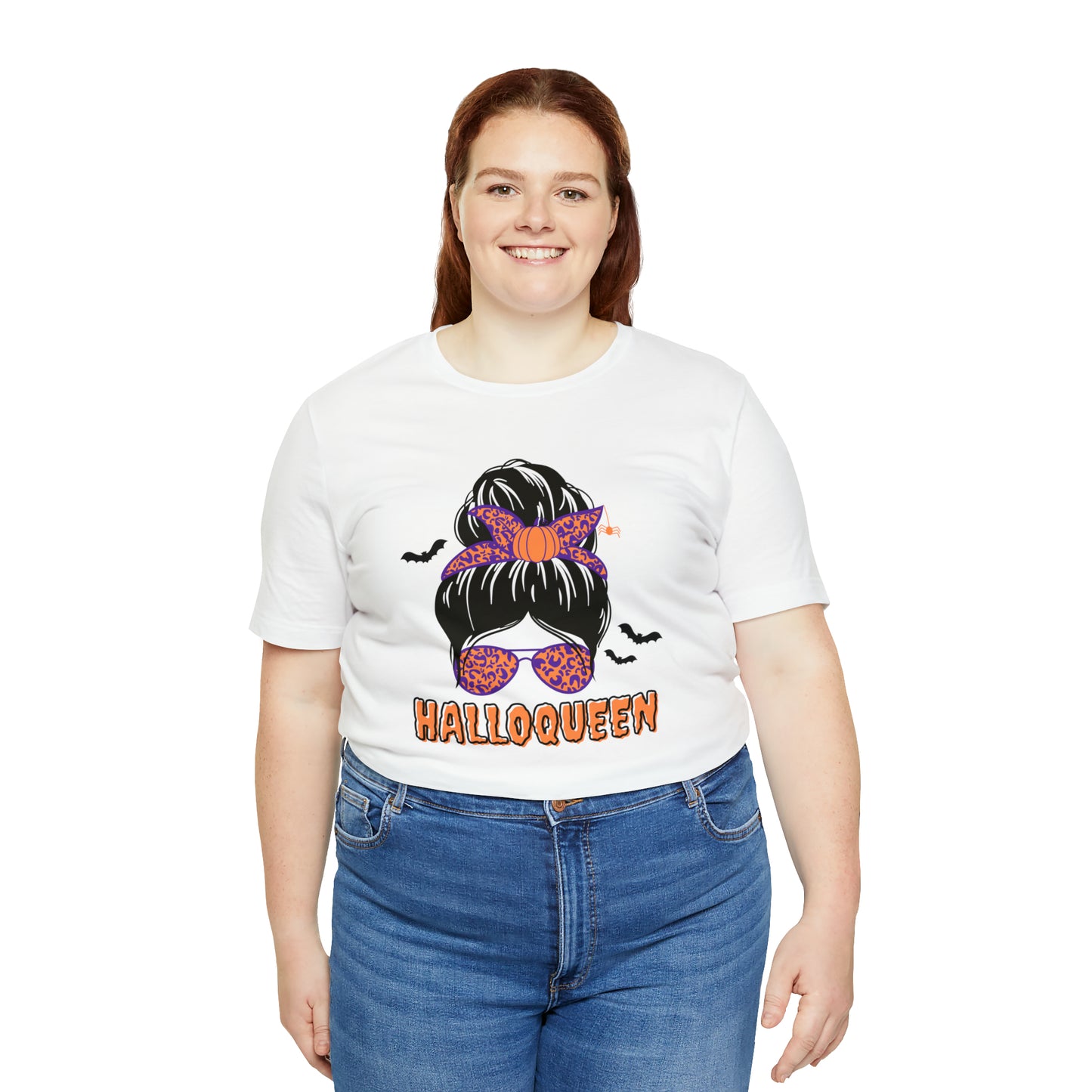 Halloqueen T-shirt - Short Sleeve Tee - Halloween Fashion