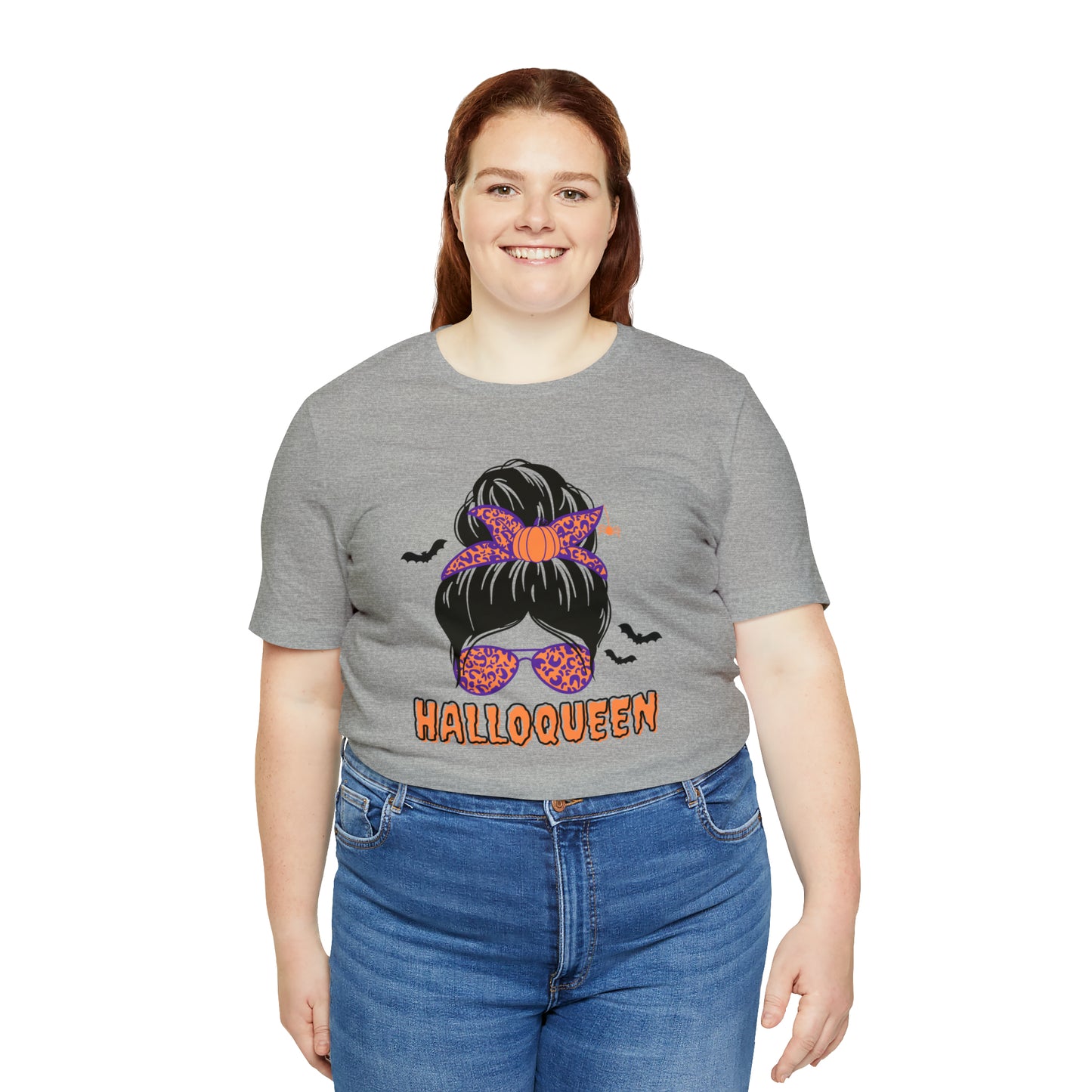 Halloqueen T-shirt - Short Sleeve Tee - Halloween Fashion